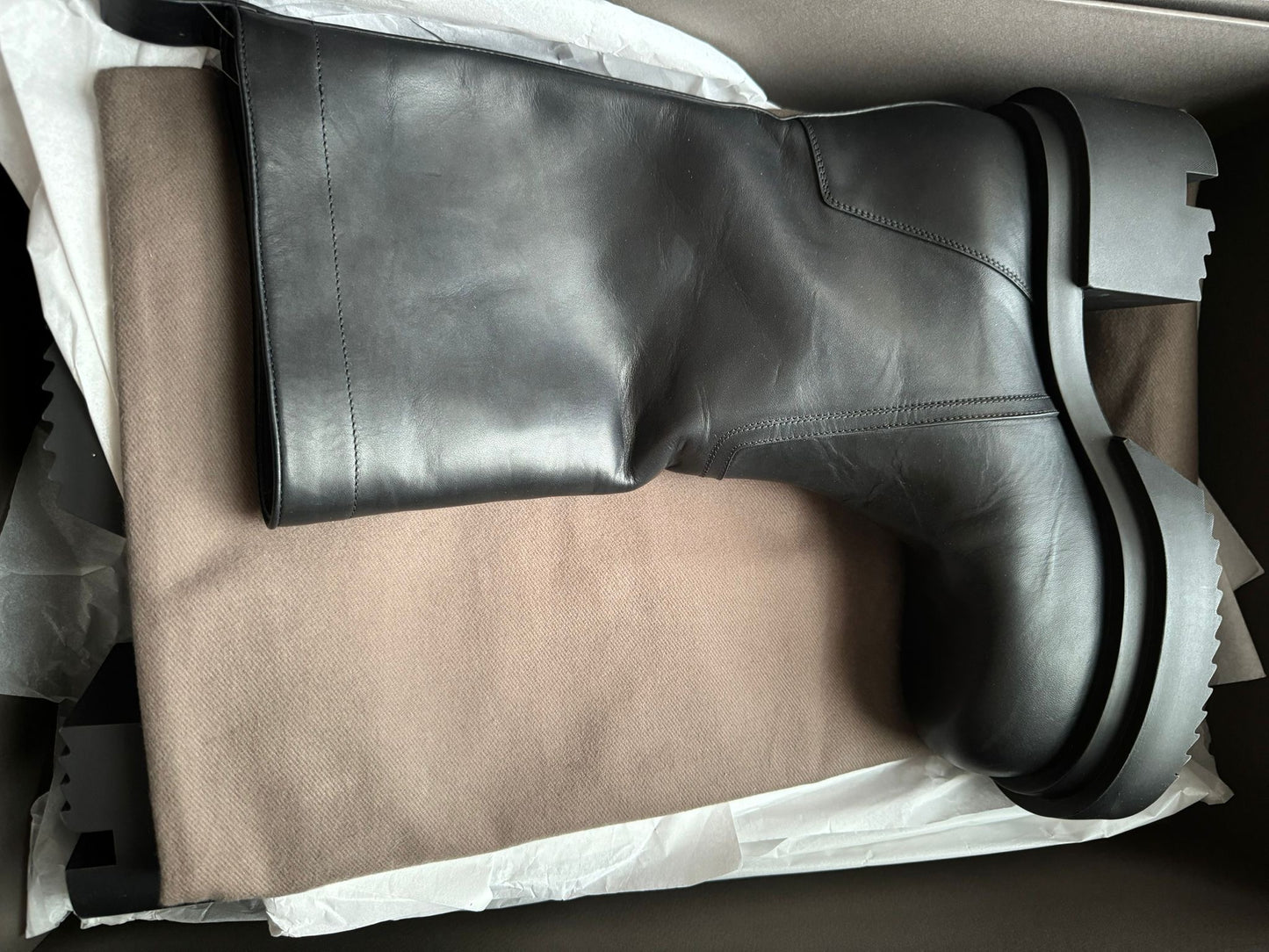 Rick Owens Pull On Bogun Leather Boots