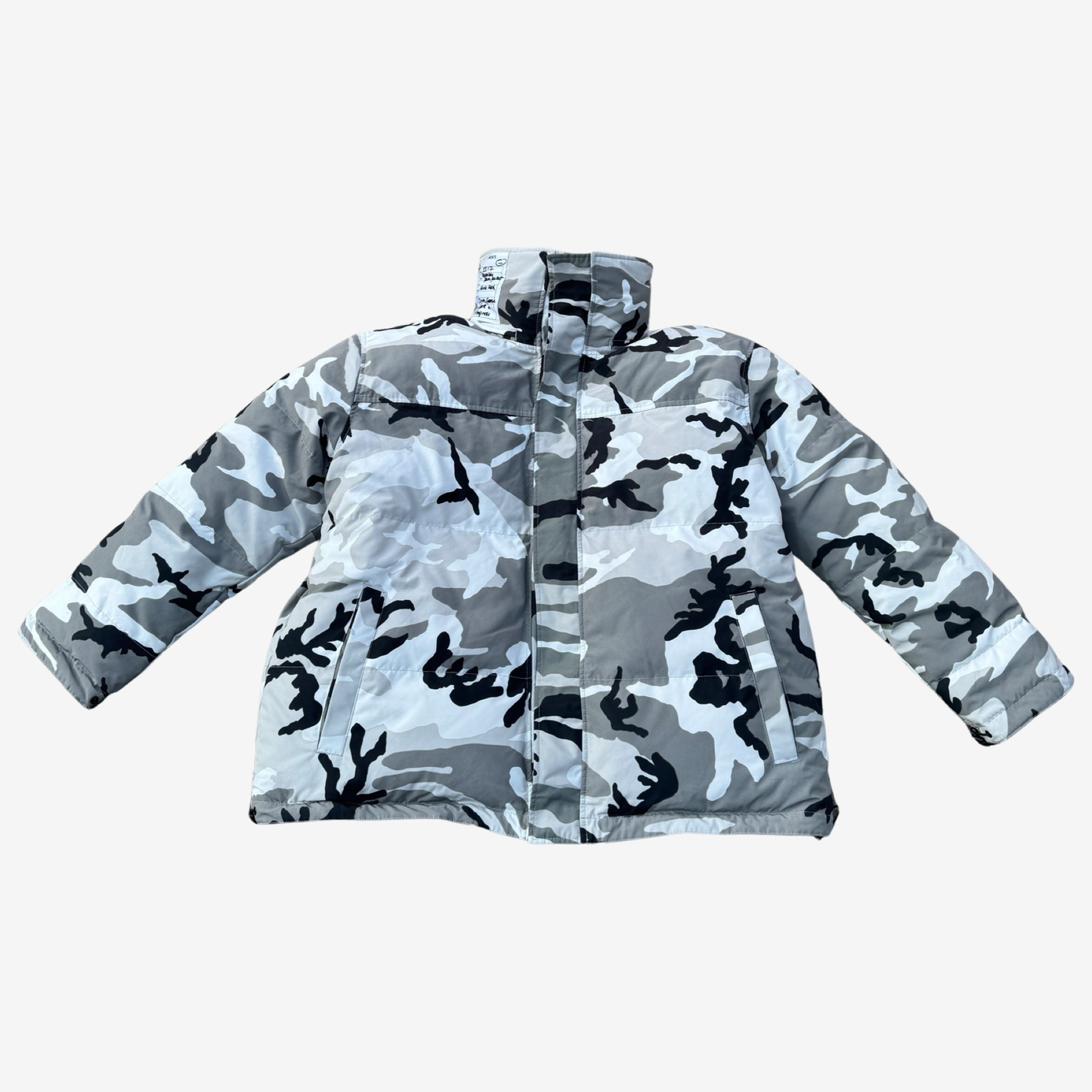 Vetements x Canada Goose SS17 Reversibel Camouflage Down Parka