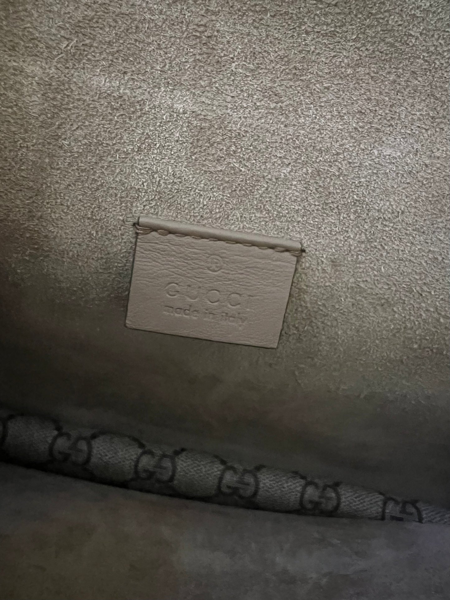 Gucci Dionysus Medium GG Shoulder Bag