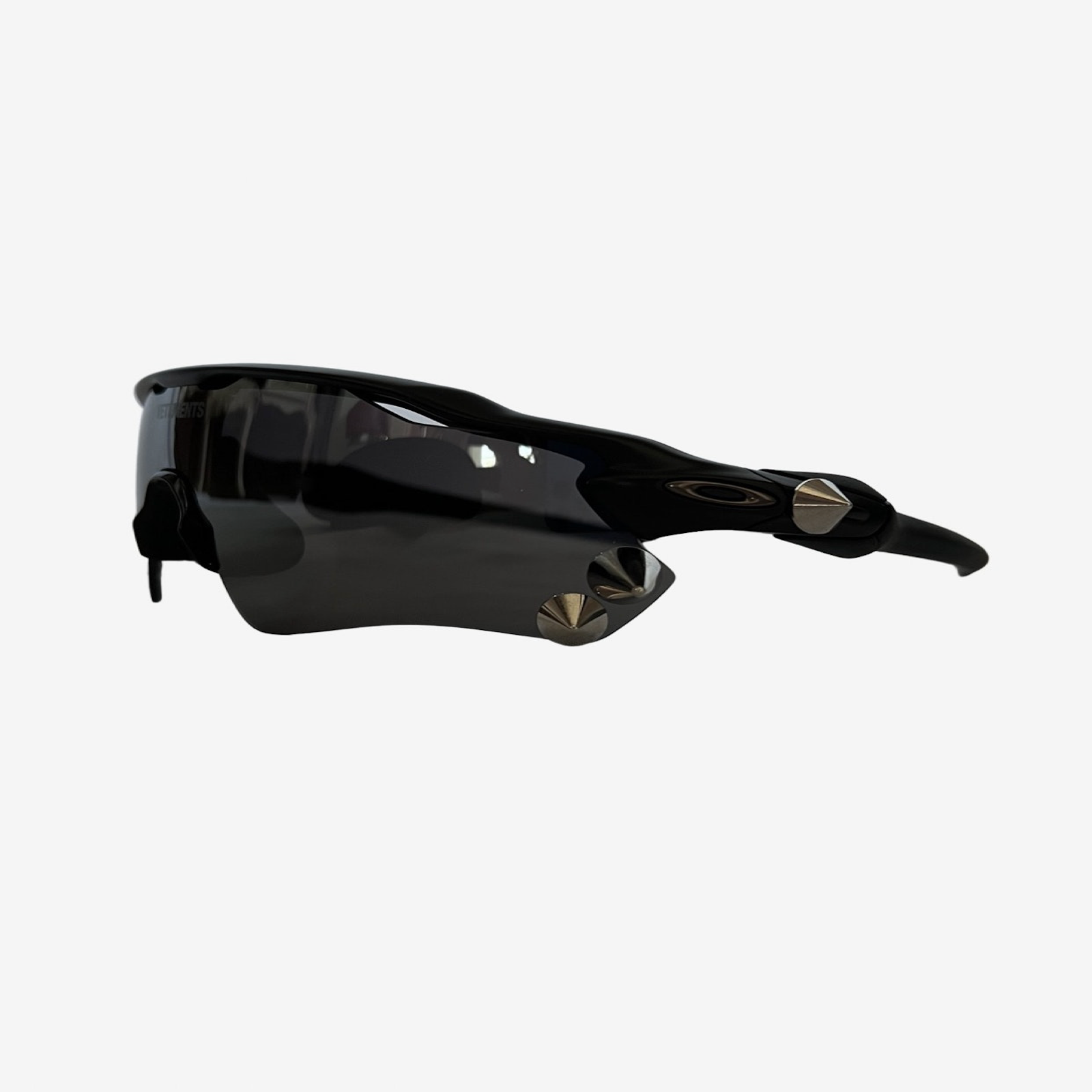 Vetements Oakley Spikes 200 Glasses