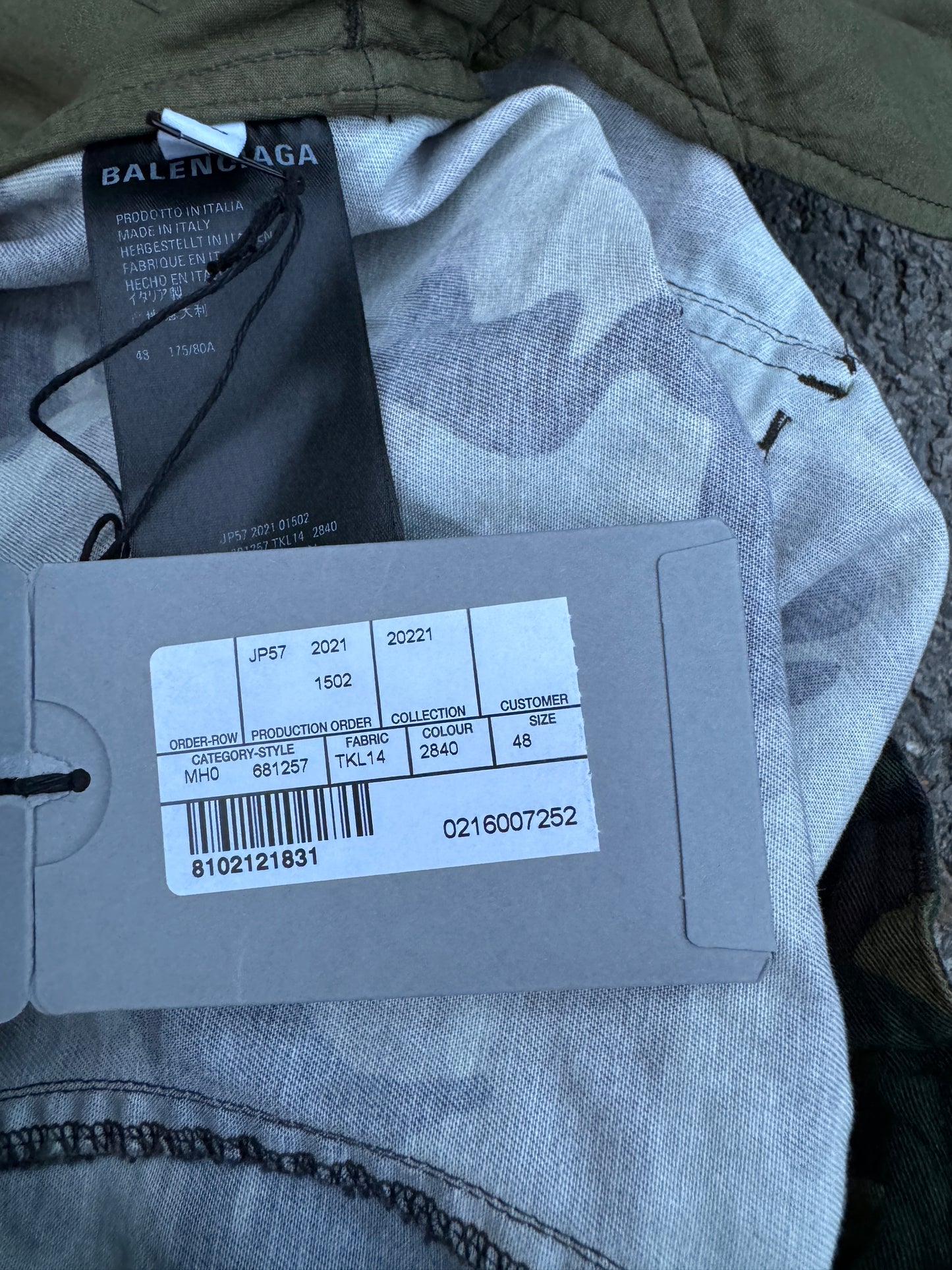 Balenciaga Camouflage Cargo Baggy Shorts