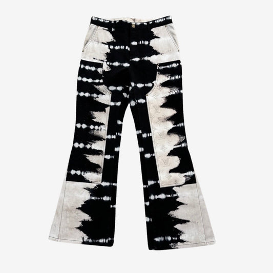 Louis Vuitton AW22 Tie Dye Carpenter Pants
Runway