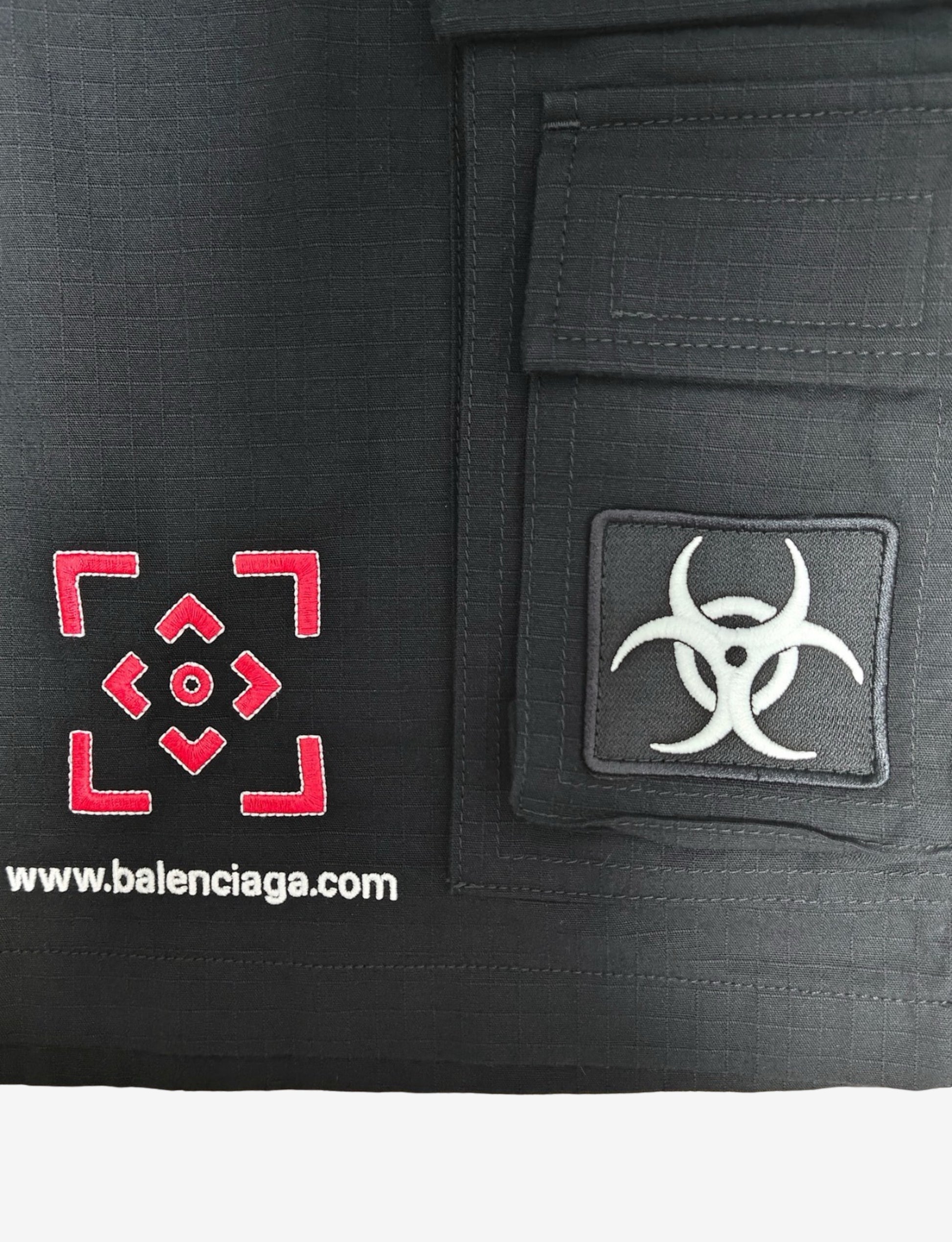 Balenciaga FW23 Oakley Logo Cargo Shorts 3B logo