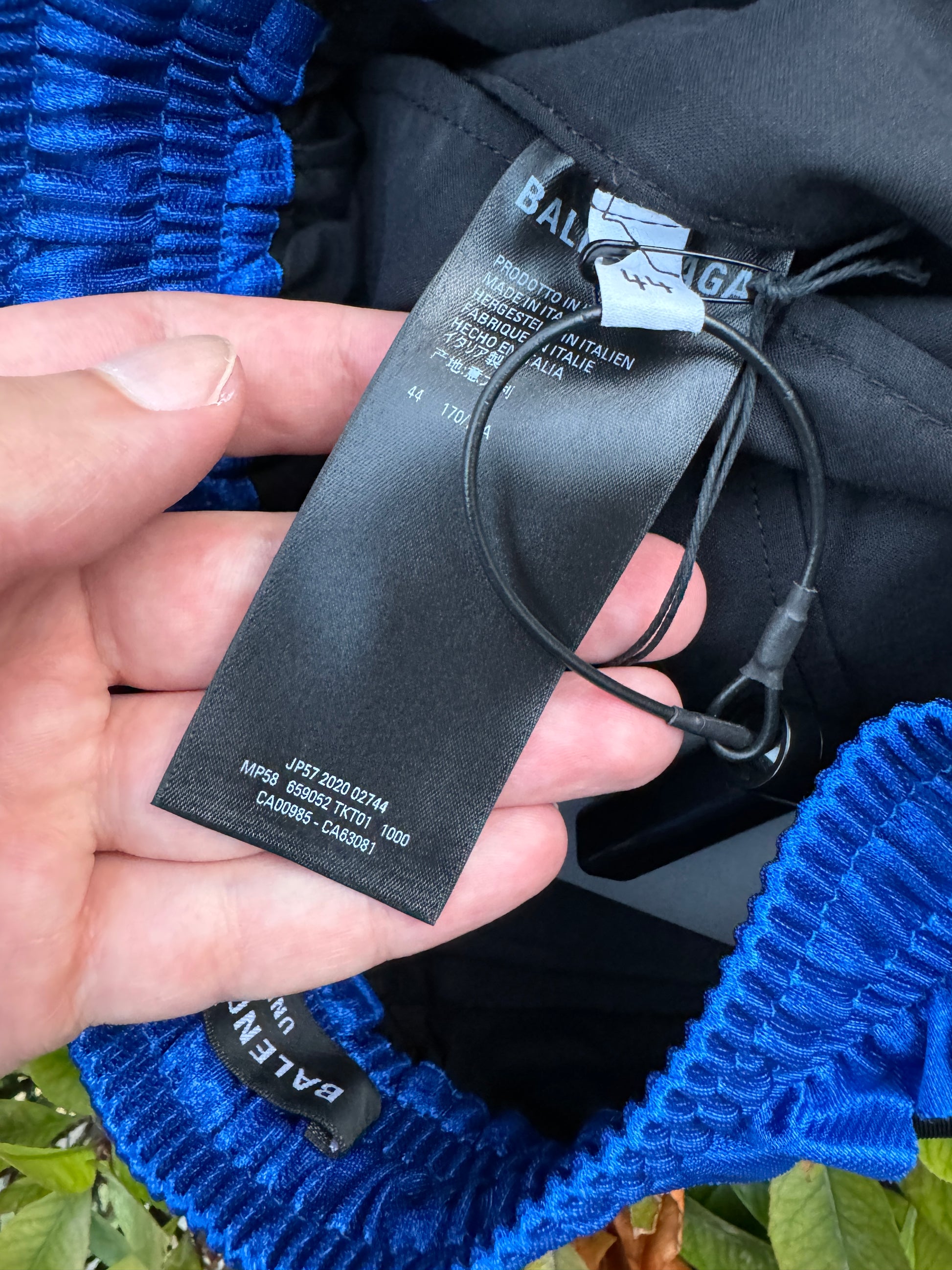 Balenciaga AW21 Blue Black Ripped Off Trackpants washtag