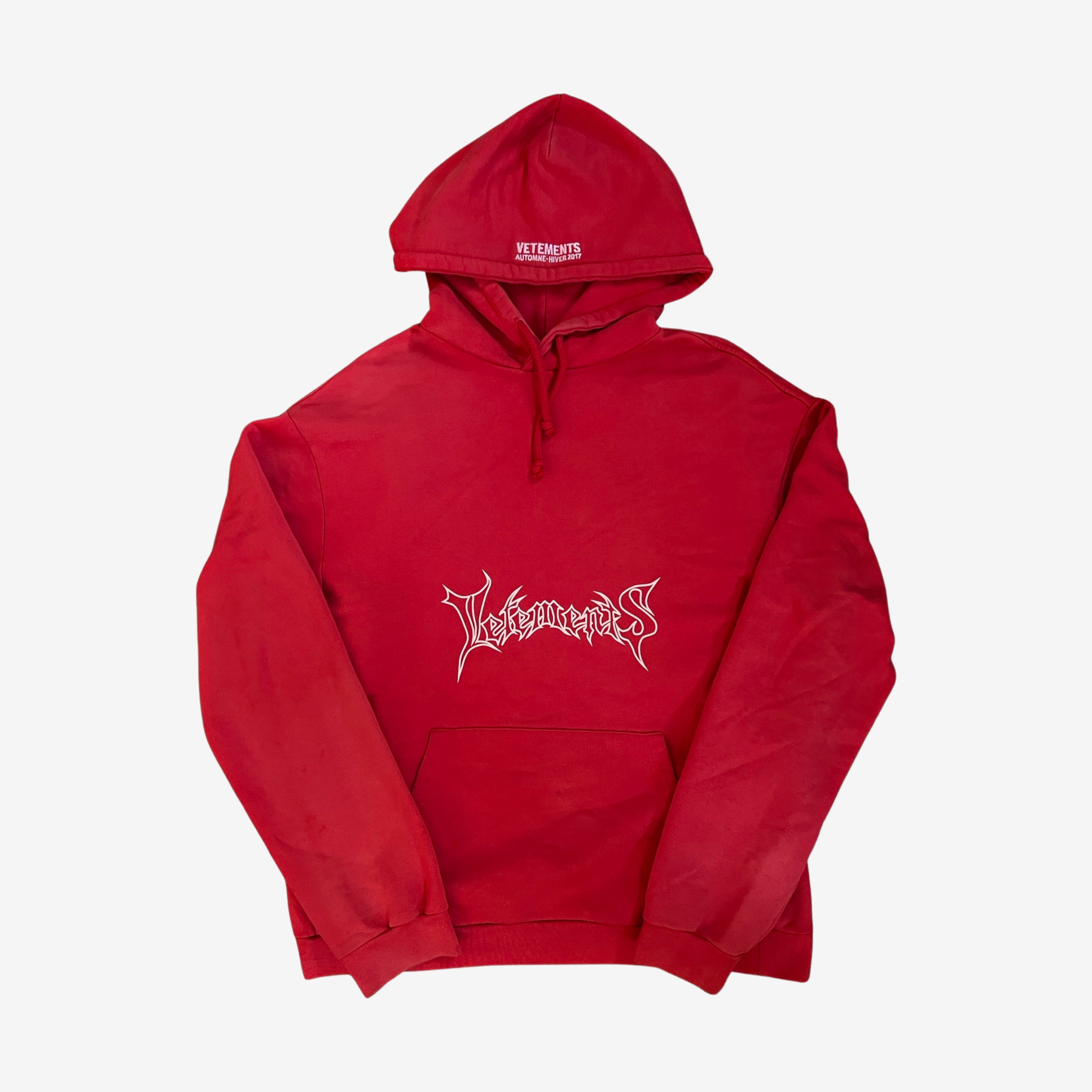 Vetements graffiti hot sale hoodie