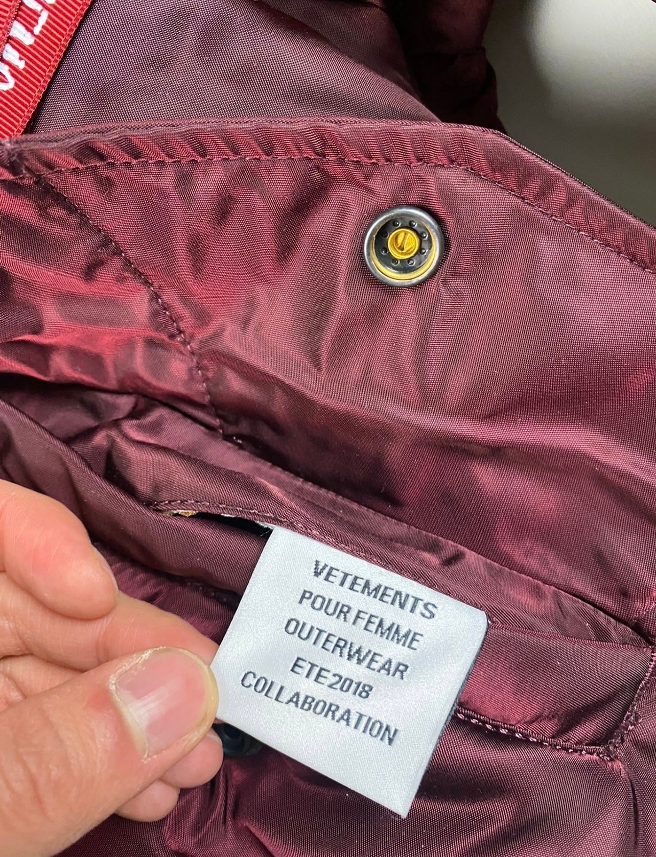 Vetements SS18 Reversible Flag MA1 Bomber Burgundy