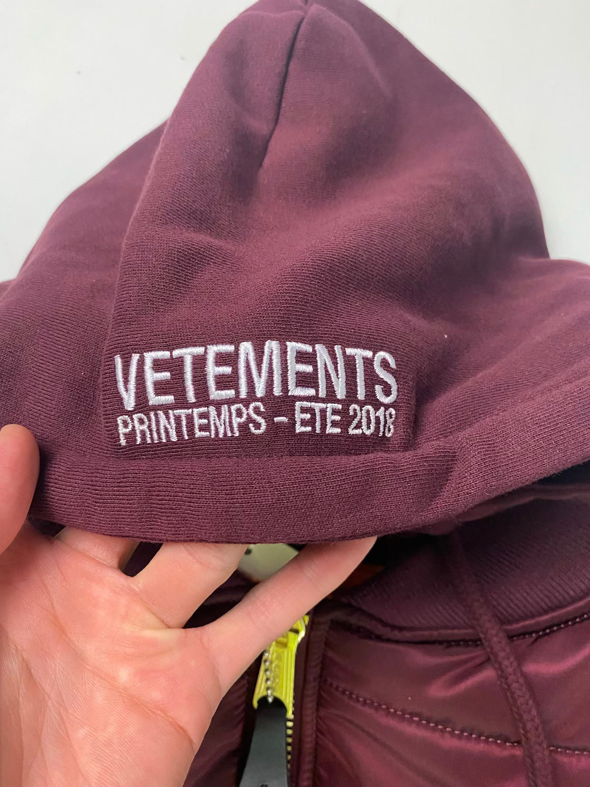 Vetements SS18 Reversible Flag MA1 Bomber Burgundy