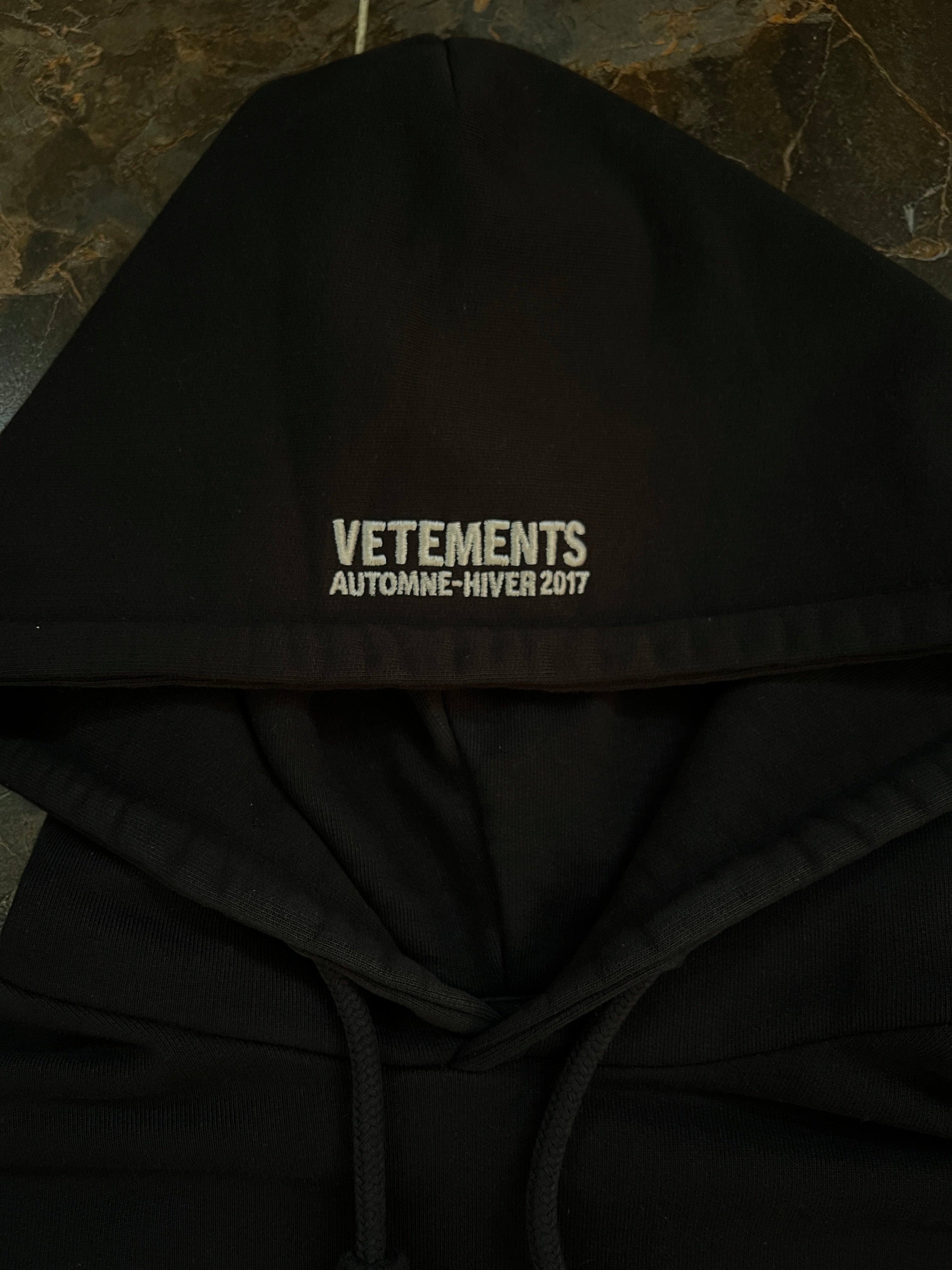 Vetements on sale darkness hoodie