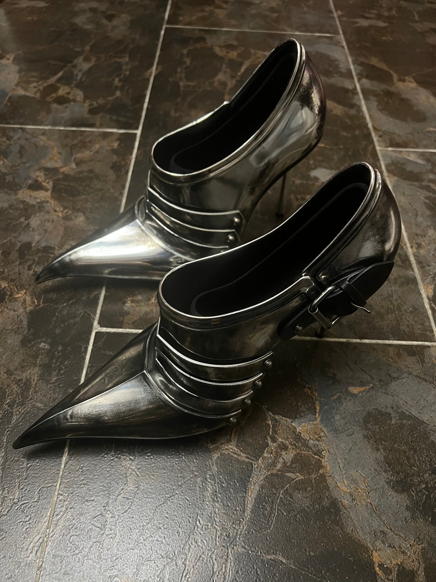 BALENCIAGA AW21 silver chevalier knight heels