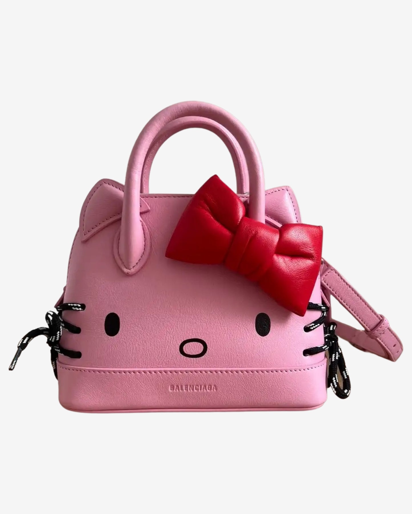 Hello Kitty ville balenciaga