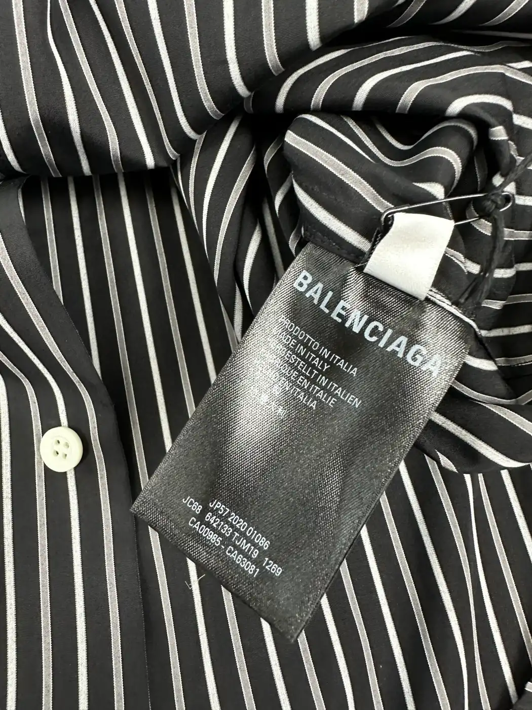 Balenciaga AW20 steroid button up shirt by Demna